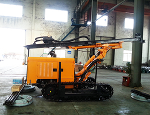 KG920B/YC920B 型露天潛孔鉆車