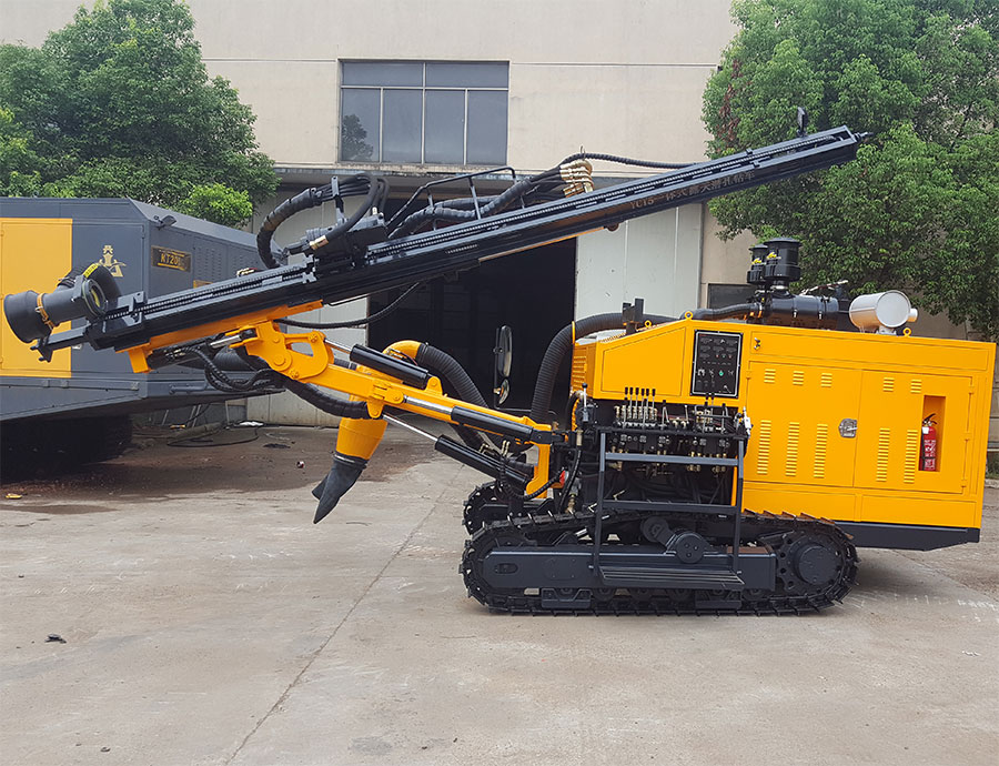 KAITEC兩級(jí)壓縮常壓系列螺桿空氣壓縮機(jī)