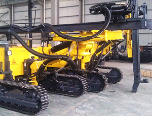 KY130/YC130型露天潛孔鉆車